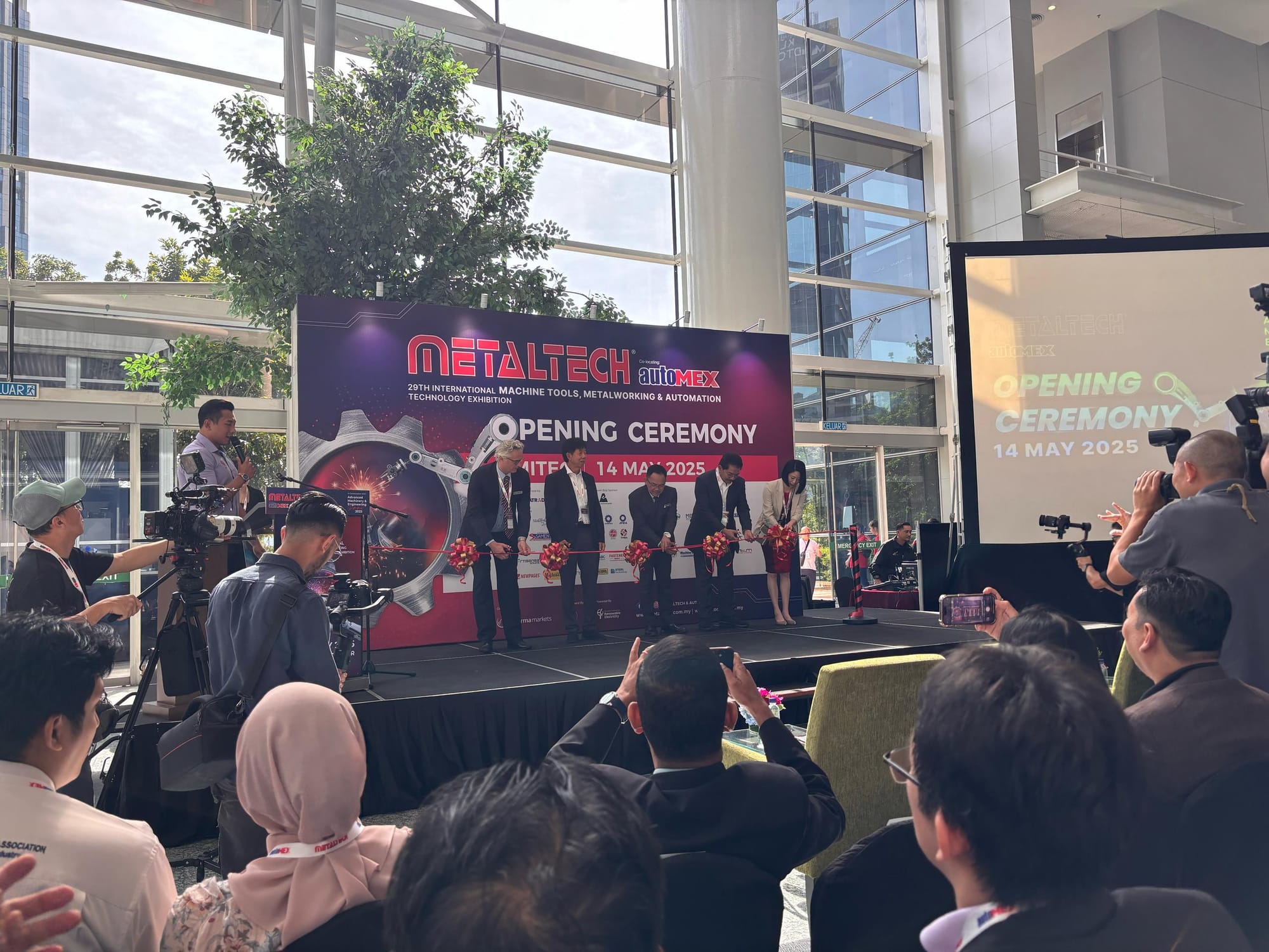Communication 21 Media Group Receives Overwhelming Response at METALTECH & AUTOMEX 2025, Accelerates Industry Transformation with Industry Connect.AI
